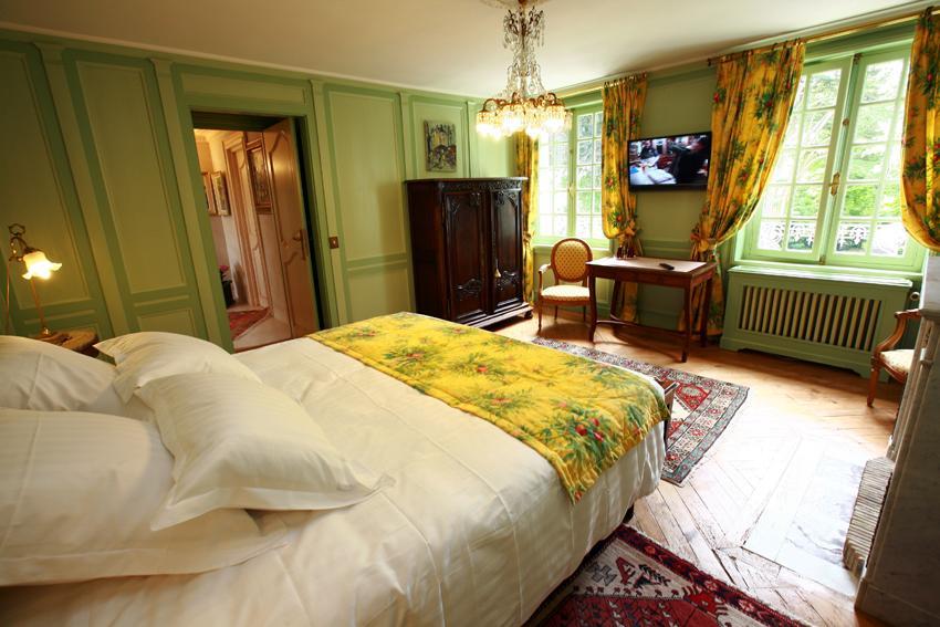 Le Domaine Du Lieu Athan ,Reserve Aux Adultes Bed & Breakfast Saint-Gatien-des-Bois Exterior photo